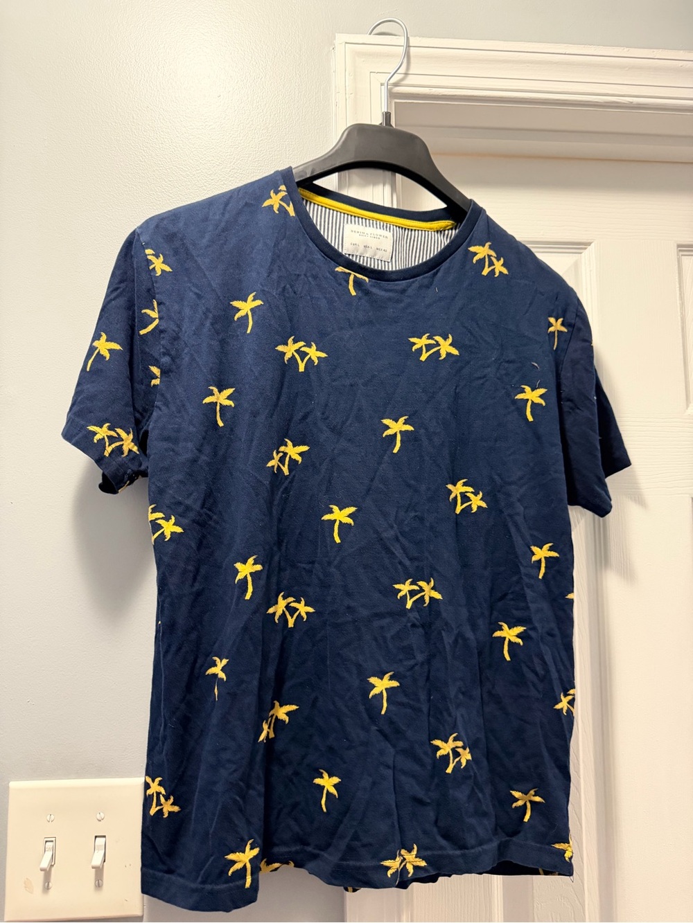 Denim & Flower Ricky Singh navy blue tee shir with Yellow palm tree and Trim